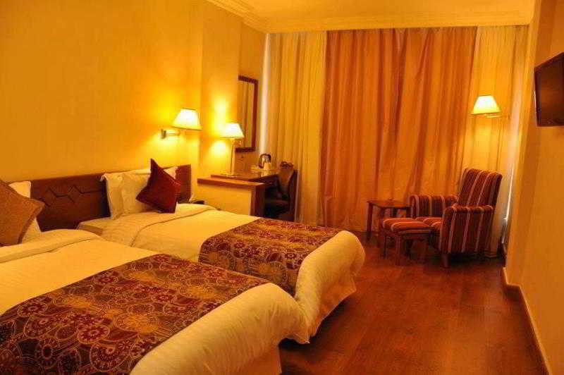 Orient Prince Hotel Beirut Exterior foto